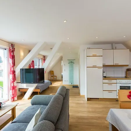 Ferienwohnungen Hoedingen, Bernhard Vogler Apartment Goldach